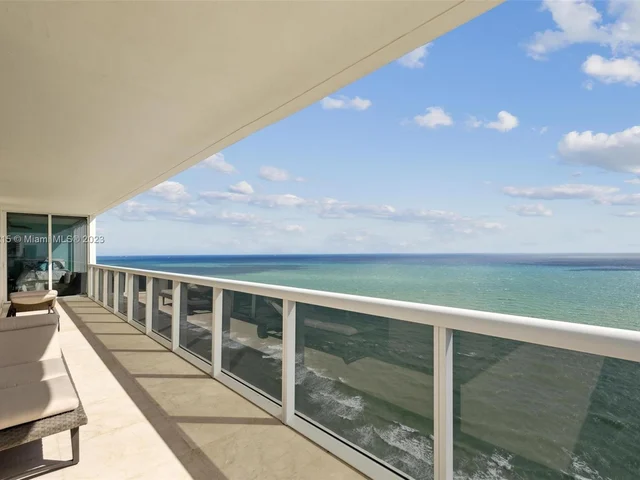 1830 S Ocean Dr # 4102, Hallandale Beach FL 33009