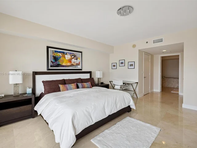 1830 S Ocean Dr # 4102, Hallandale Beach FL 33009