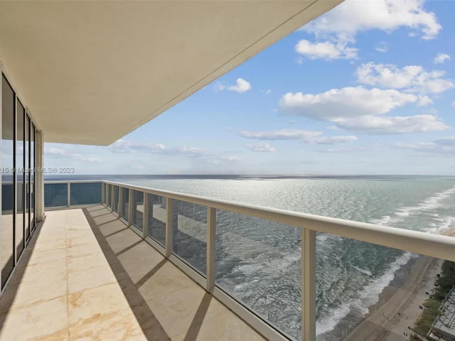 1830 S Ocean Dr # 4102, Hallandale Beach FL 33009