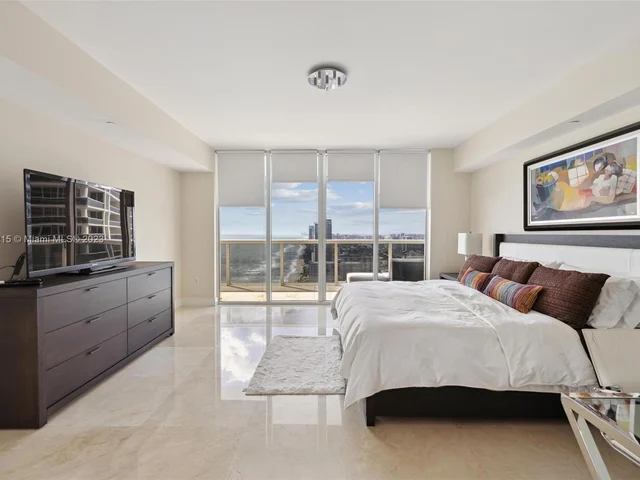 1830 S Ocean Dr # 4102, Hallandale Beach FL 33009