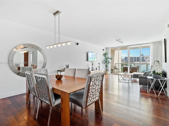 3330 NE 190th St # 717, Aventura FL 33180