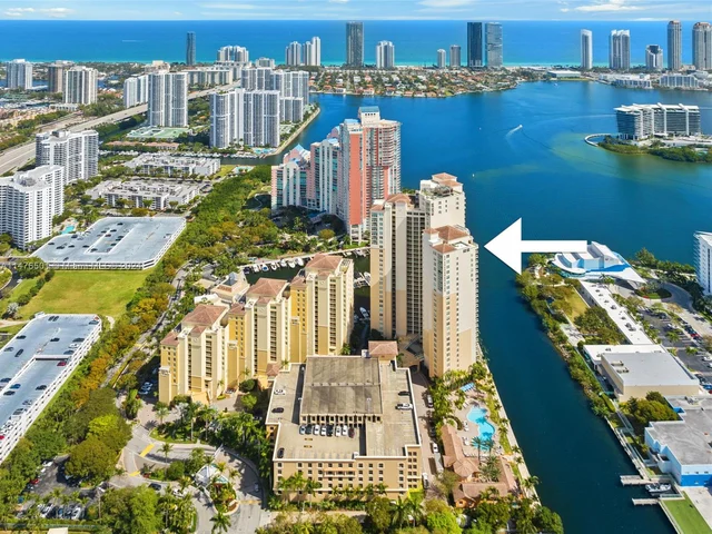 3330 NE 190th St # 717, Aventura FL 33180