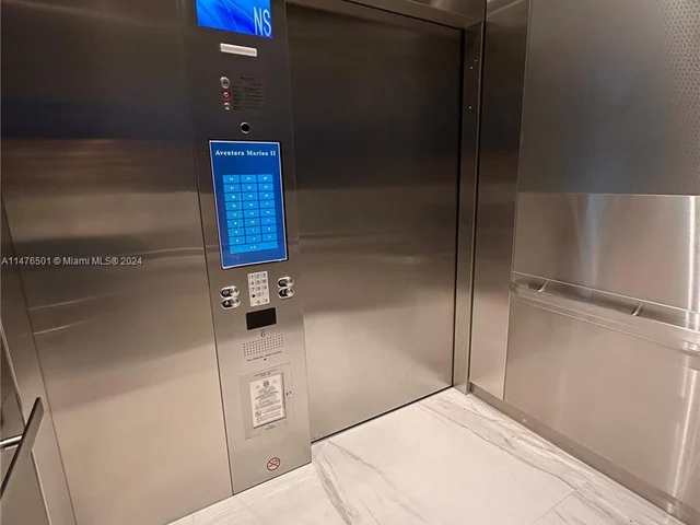 3330 NE 190th St # 717, Aventura FL 33180