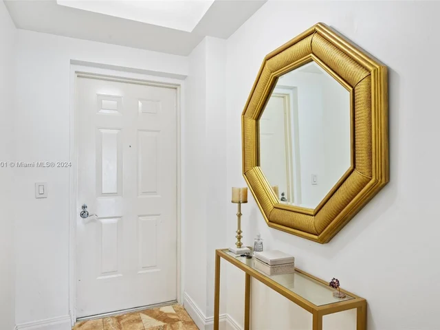 3330 NE 190th St # 717, Aventura FL 33180