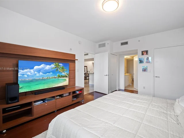 20000 E Country Club Dr # 314, Aventura FL 33180