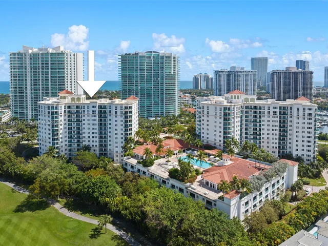 20000 E Country Club Dr # 314, Aventura FL 33180