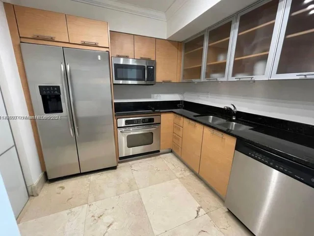 31 SE 5th St # 1908, Miami FL 33131