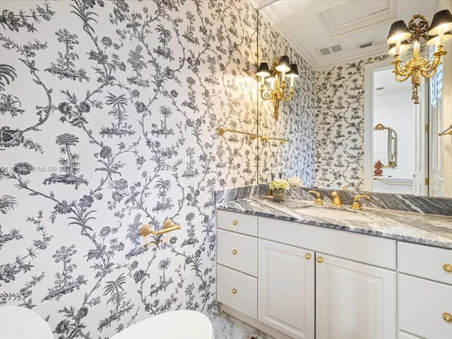 4300 Toledo St, Coral Gables FL 33146