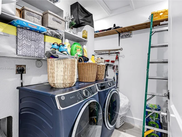 14214 SW 289th Ter, Homestead FL 33033