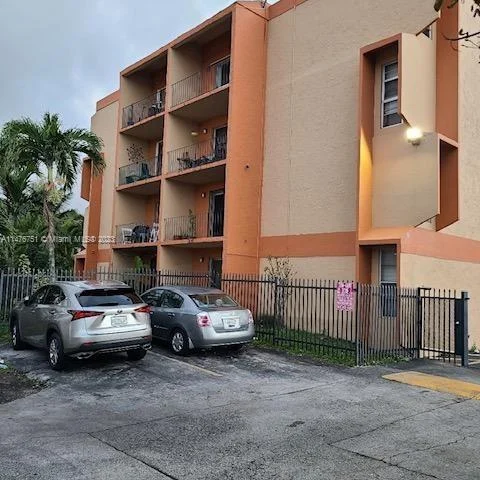 6780 W 2nd Ct # 203, Hialeah FL 33012