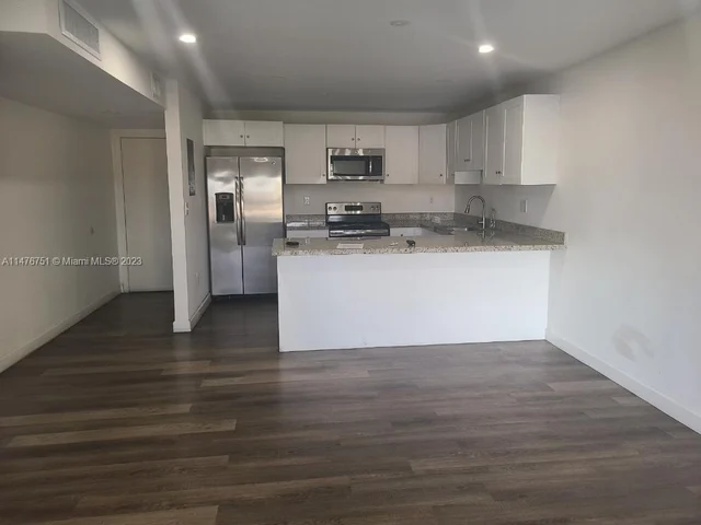 6780 W 2nd Ct # 203, Hialeah FL 33012