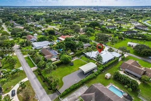 16941 SW 278th St, Homestead FL 33031