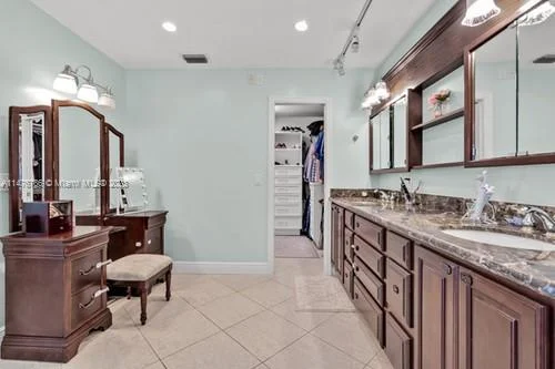 16941 SW 278th St, Homestead FL 33031