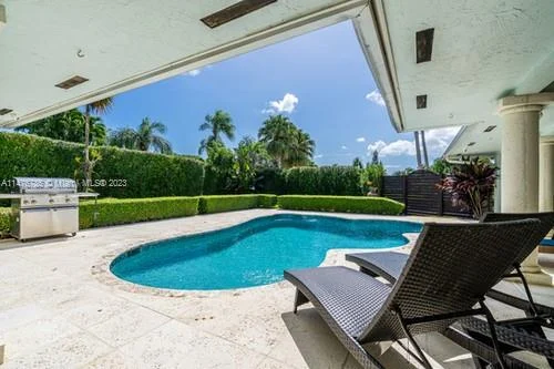 16941 SW 278th St, Homestead FL 33031