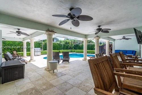 16941 SW 278th St, Homestead FL 33031