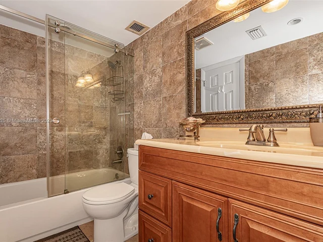 1160 Hillsboro Mile # 904, Hillsboro Beach FL 33062