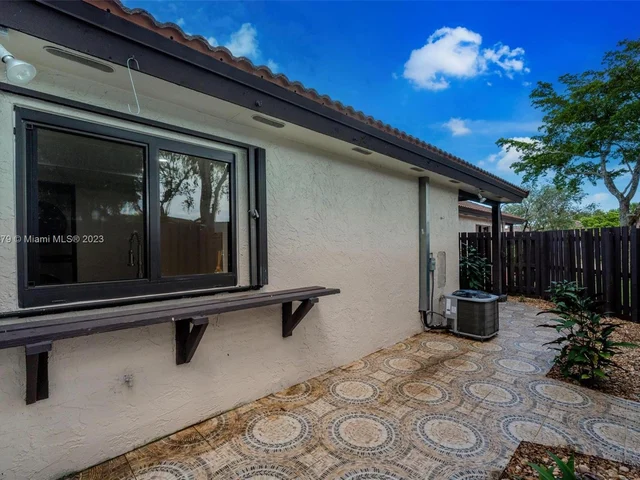 15270 SW 45th Ter # 61, Miami FL 33185