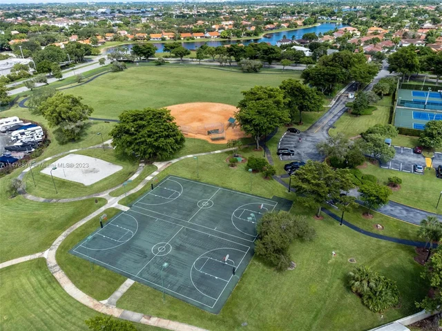 15270 SW 45th Ter # 61, Miami FL 33185