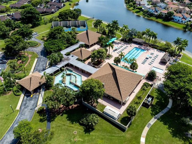 15270 SW 45th Ter # 61, Miami FL 33185