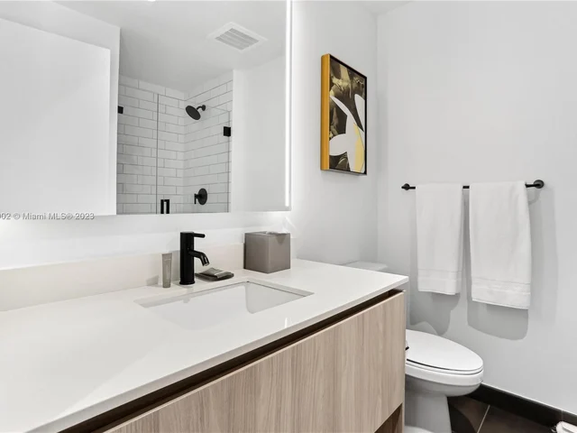 398 NE 5th St. # 4414, Miami FL 33132