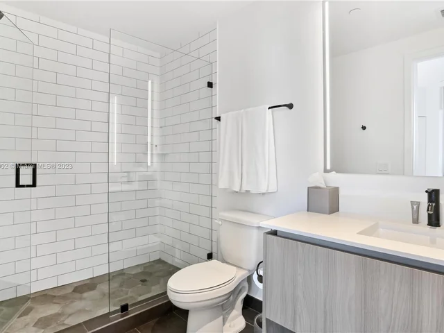 398 NE 5th St. # 4414, Miami FL 33132