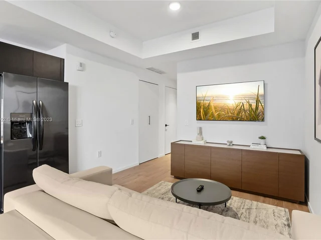 398 NE 5th St. # 4414, Miami FL 33132