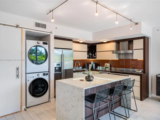 2155 Washington Ct # 307, Miami Beach FL 33139