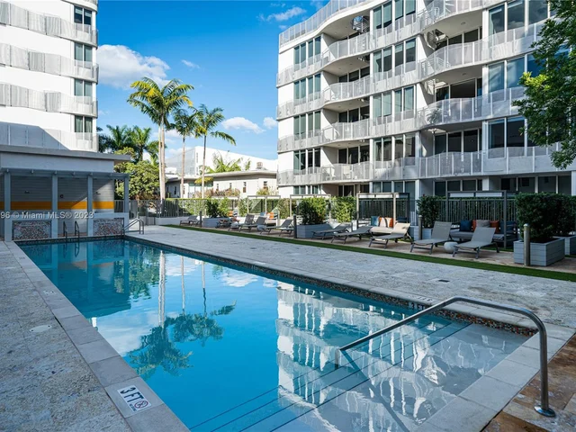 2155 Washington Ct # 307, Miami Beach FL 33139