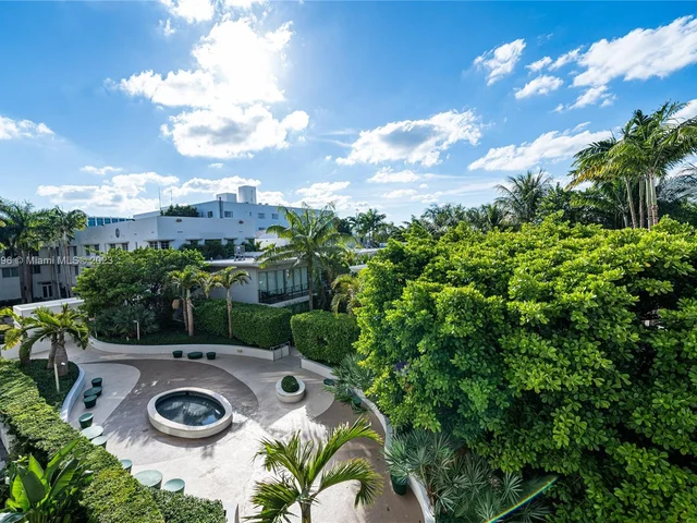 2155 Washington Ct # 307, Miami Beach FL 33139