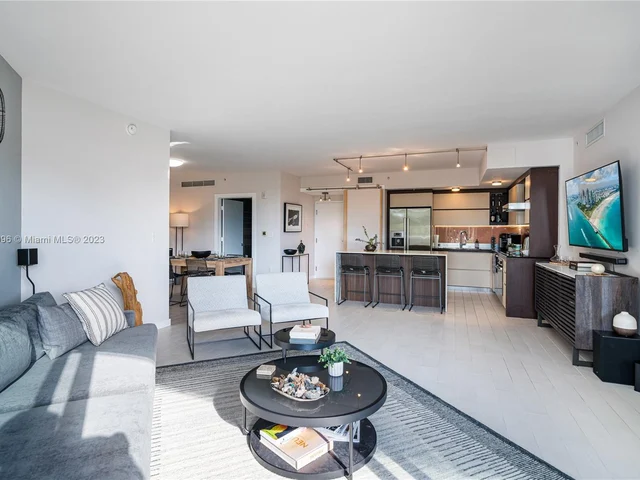 2155 Washington Ct # 307, Miami Beach FL 33139