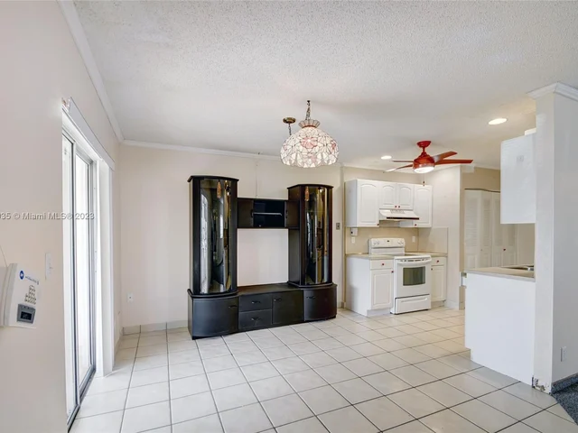 5343 Mariesa Ave # 5343, West Palm Beach FL 33417