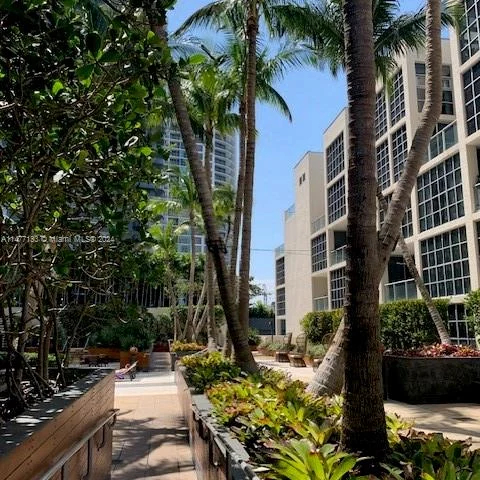 3470 E Coast Ave # H0708, Miami FL 33137