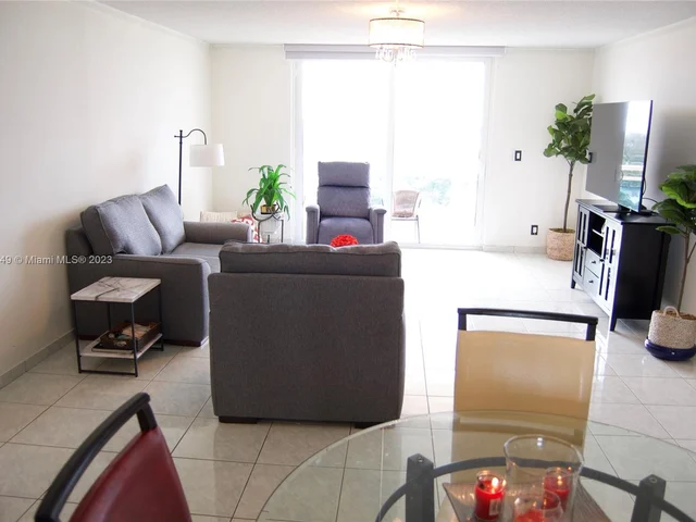 437 Golden Isles Dr # 12C, Hallandale Beach FL 33009