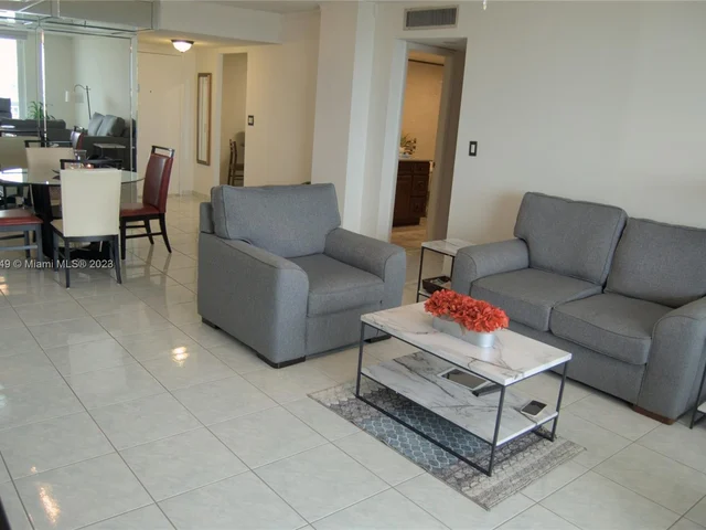 437 Golden Isles Dr # 12C, Hallandale Beach FL 33009