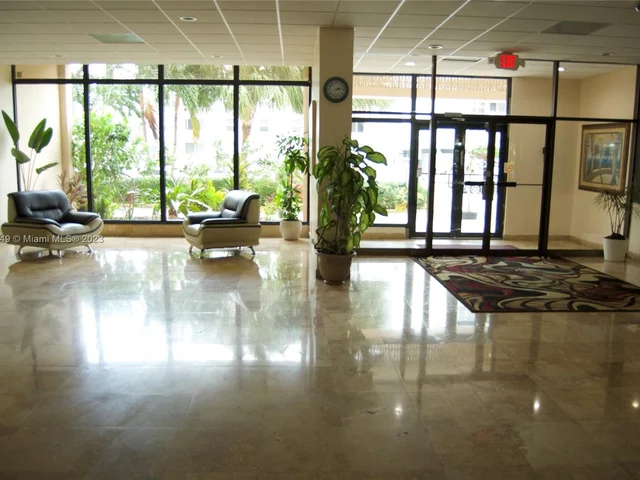 437 Golden Isles Dr # 12C, Hallandale Beach FL 33009