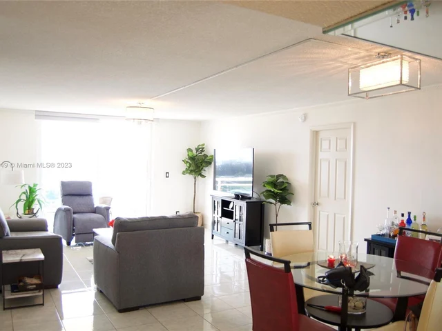 437 Golden Isles Dr # 12C, Hallandale Beach FL 33009