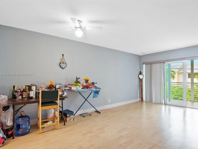 2115 NE 42nd Ct # 208N, Lighthouse Point FL 33064