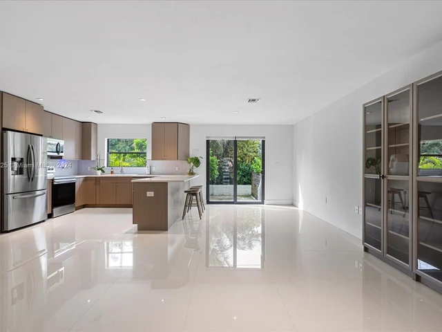 806 SW 29th St # 806, Fort Lauderdale FL 33315