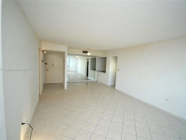 7135 Collins Ave # 501, Miami Beach FL 33141