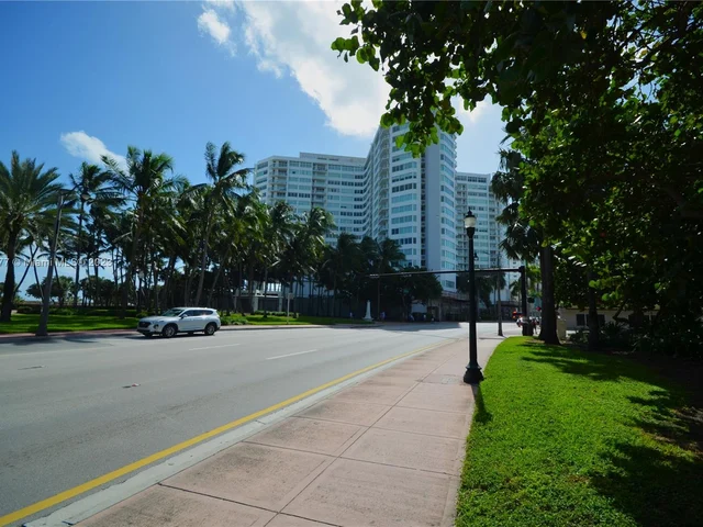 7135 Collins Ave # 501, Miami Beach FL 33141