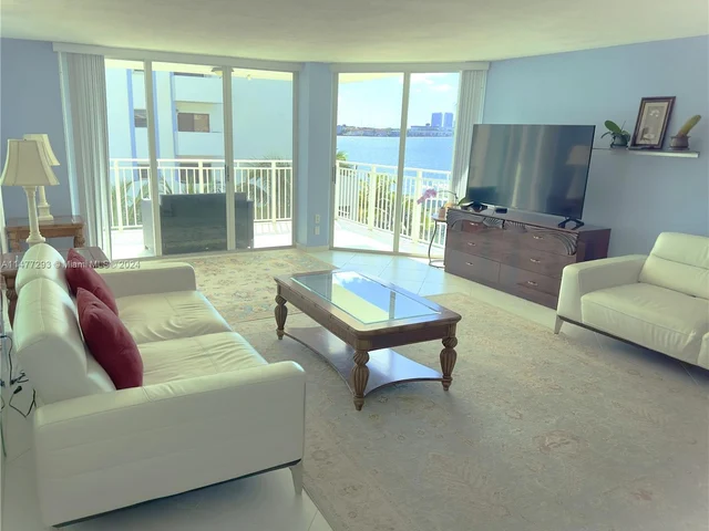 18000 N Bay Rd # 301, Sunny Isles Beach FL 33160