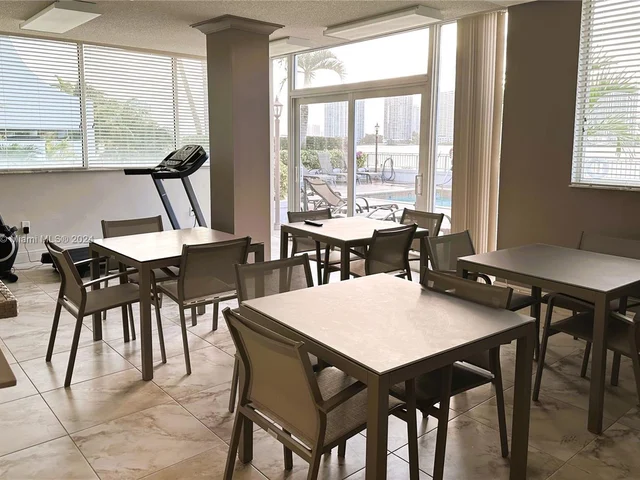18000 N Bay Rd # 301, Sunny Isles Beach FL 33160
