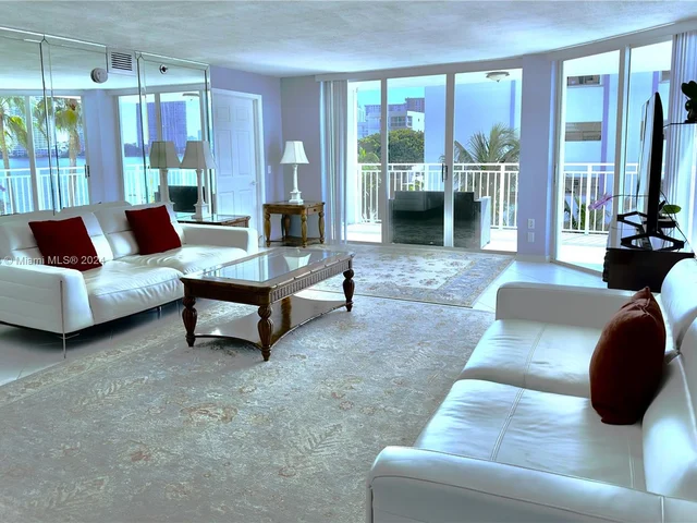 18000 N Bay Rd # 301, Sunny Isles Beach FL 33160