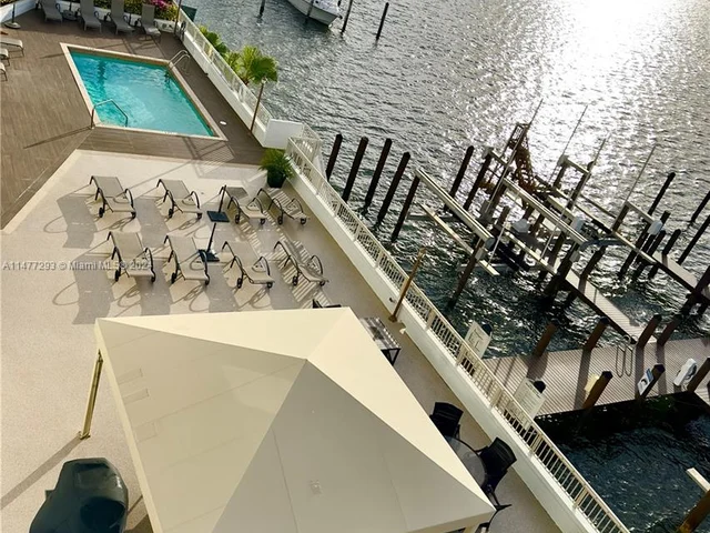 18000 N Bay Rd # 301, Sunny Isles Beach FL 33160