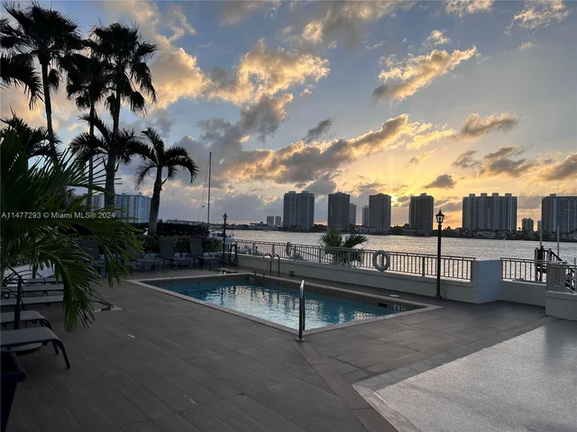 18000 N Bay Rd # 301, Sunny Isles Beach FL 33160