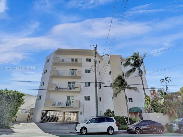 7830 Dickens Ave # 202, Miami Beach FL 33141