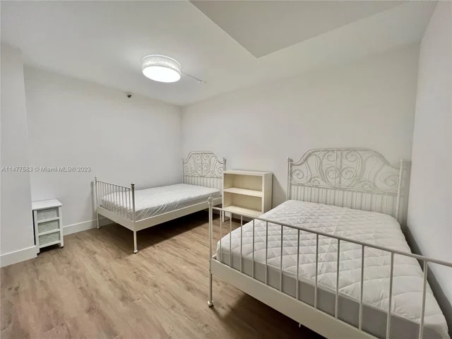 19355 Turnberry Way # 2L, Aventura FL 33180