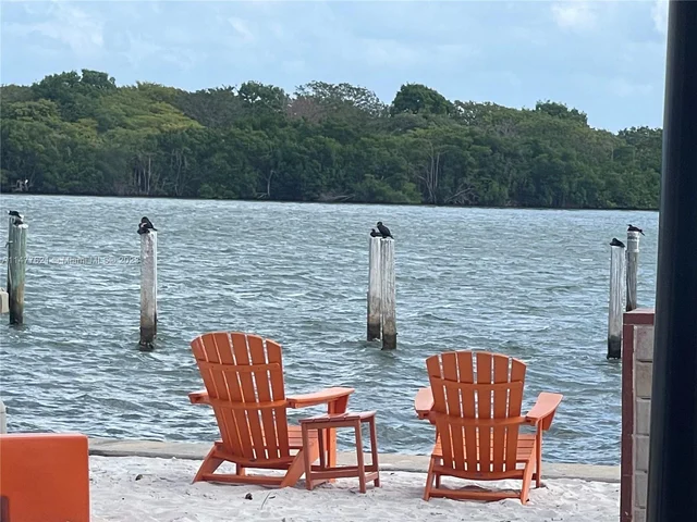 650 NE 64th St # G509, Miami FL 33138