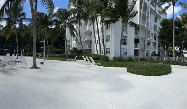 650 NE 64th St # G509, Miami FL 33138