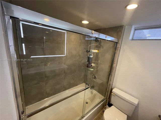 650 NE 64th St # G509, Miami FL 33138